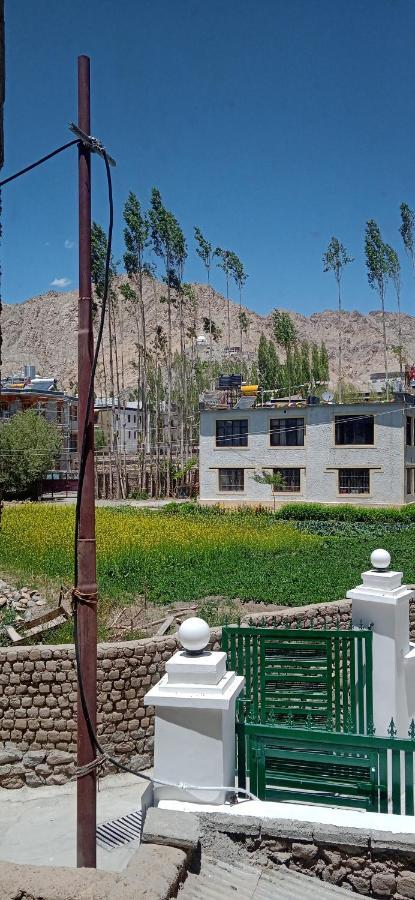 Lhardak Home Stay Λεχ Εξωτερικό φωτογραφία